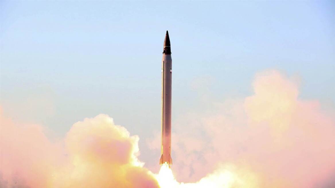 Το Ιράν επιβεβαίωσε τη δοκιμή βαλλιστικού πυραύλου