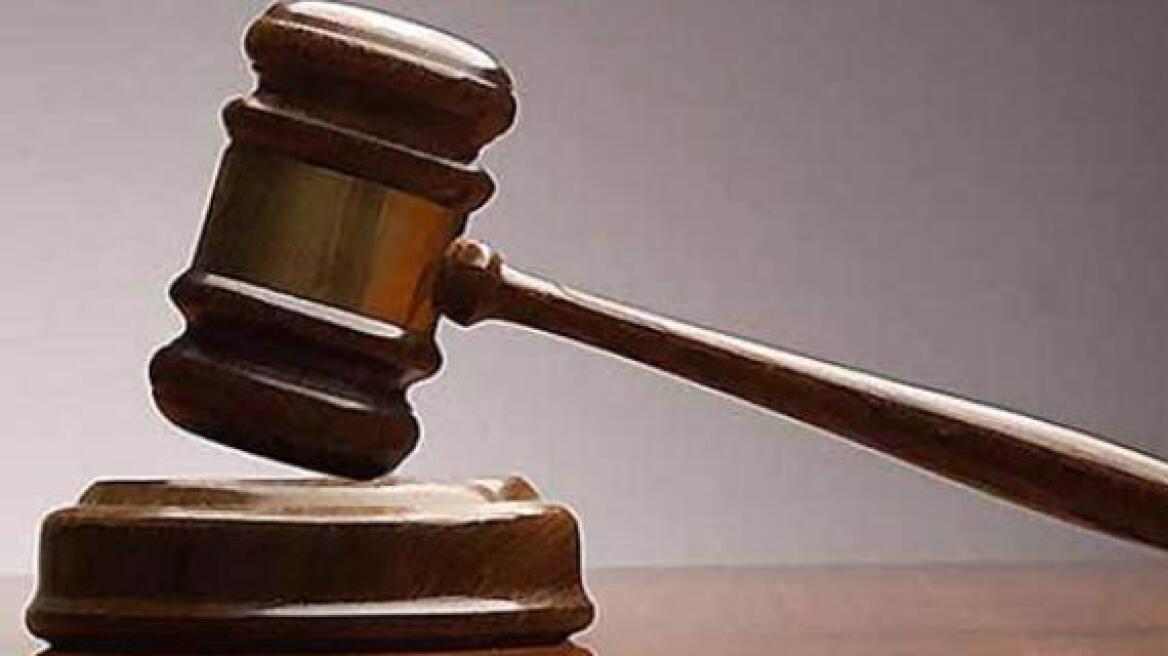 Δικαστική απόφαση: Στο νόμο Κατσέλη μπορούν να υπαχθούν και οφειλέτες ασφαλιστικών ταμείων