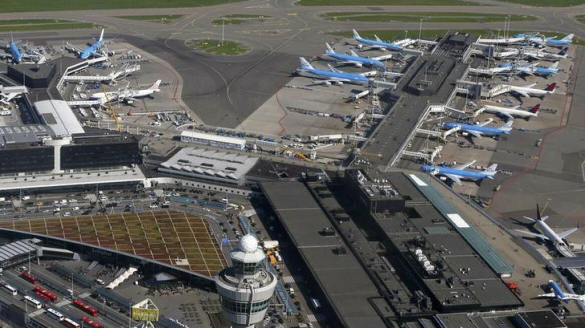 Καθυστερήσεις και εκτροπές πτήσεων στο αεροδρόμιο του Άμστερνταμ