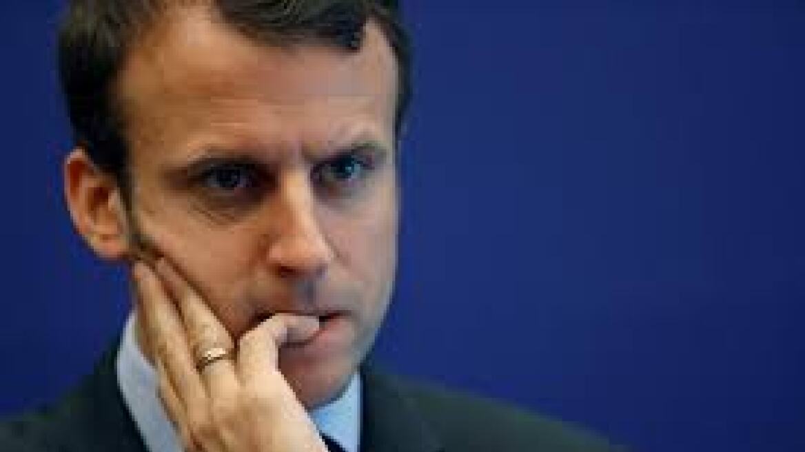 Γαλλία: Τόσο ο Μακρόν, όσο και ο Φιγιόν «κερδίζουν» τη Λεπέν στον β' γύρο των προεδρικών εκλογών