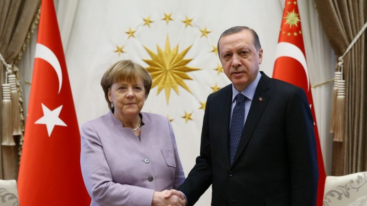 Στη Συρία, το Ιράκ και το Αιγαίο επικεντρώθηκε η κρίσιμη συνάντηση Μέρκελ-Ερντογάν