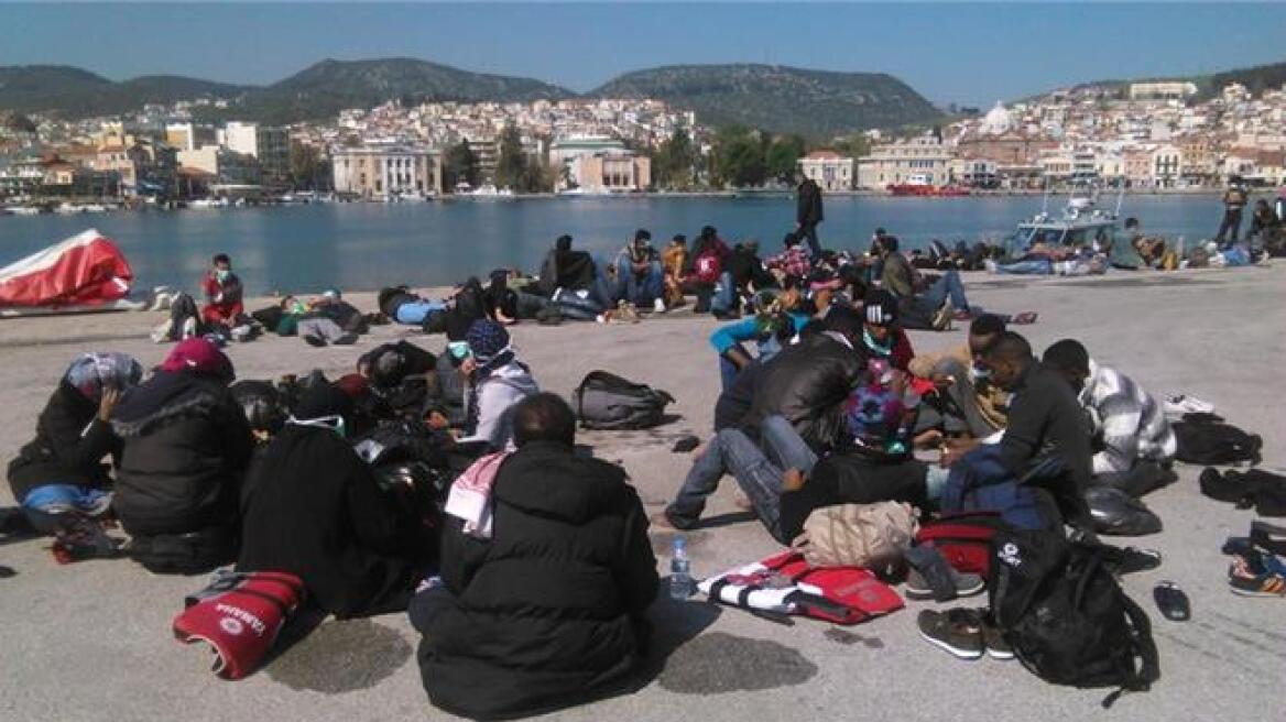 Μυτιλήνη: Μετανάστης απείλησε καταστηματάρχη με χαρτοκόπτη