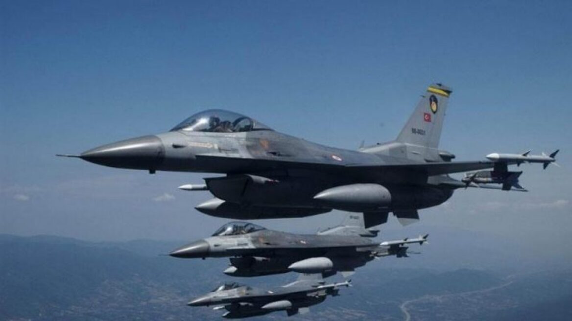Επιμένει στις προκλήσεις η Τουρκία: Οπλισμένα μαχητικά και αερομαχίες στο Αιγαίο