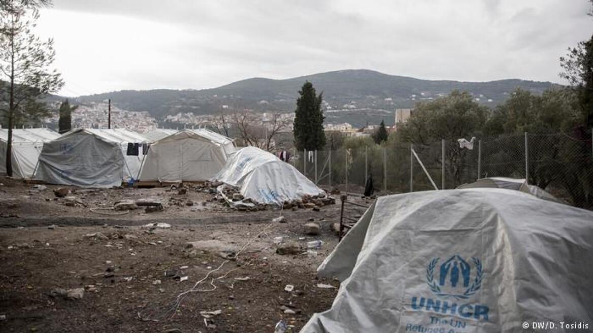 Spiegel: Οι πρόσφυγες πεθαίνουν από την αδιαφορία της ελληνικής κυβέρνησης και της ΕΕ