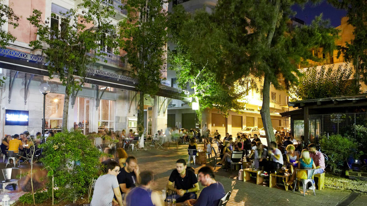 «Λουκέτο» σε μπαρ στο κέντρο της Αθήνας: Δεν είχε κόψει 16 αποδείξεις! 