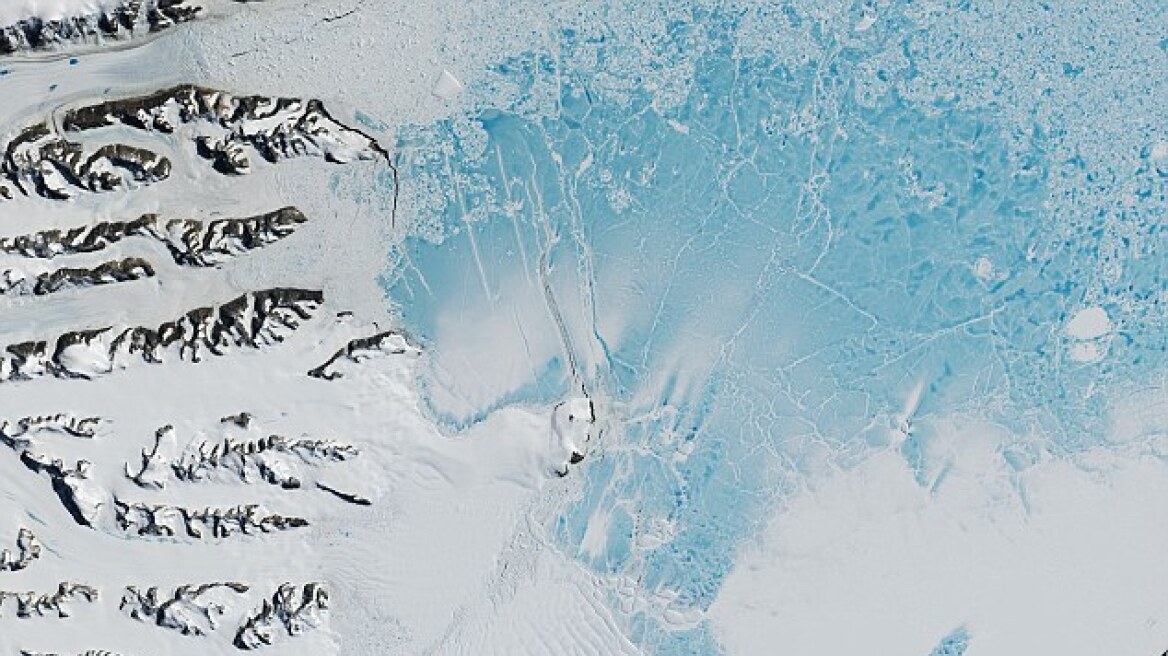 Το σενάριο του Waterworld επιστρέφει: Το ρήγμα στην Ανταρκτική επεκτάθηκε 17 μίλια σε 2 μήνες!