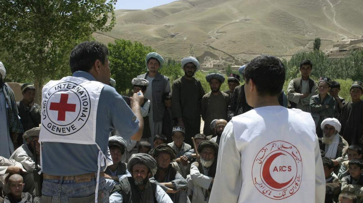 Έξι μέλη του Ερυθρού Σταυρού νεκρά στο Αφγανιστάν - «Δεν το κάναμε εμείς», λένε οι Ταλιμπάν