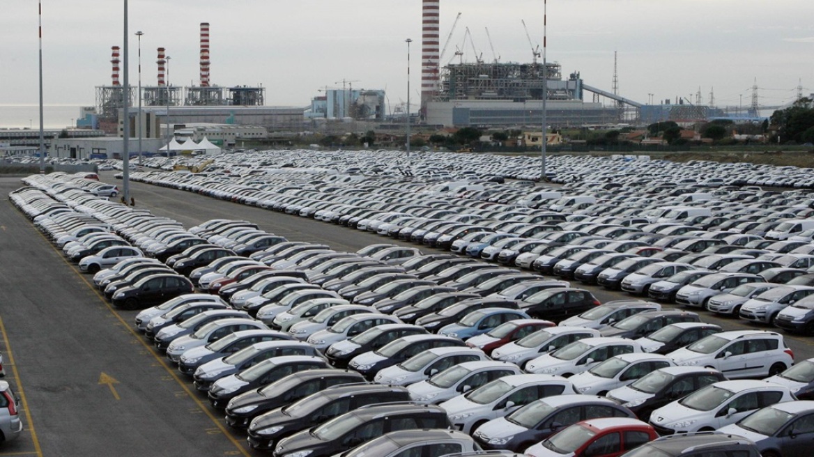 Οι Ελληνες αγοράζουν αυτοκίνητα - Αύξηση των πωλήσεων