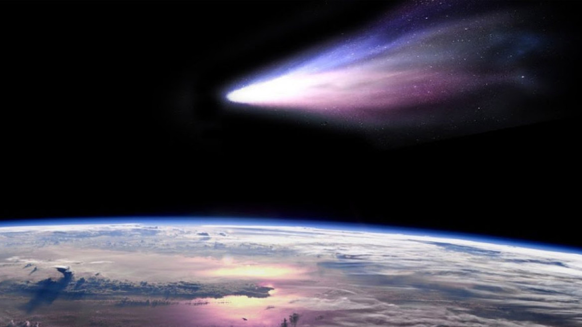Μοναδική συγκυρία: Ολική έκλειψη, πανσέληνος και ο κομήτης Honda