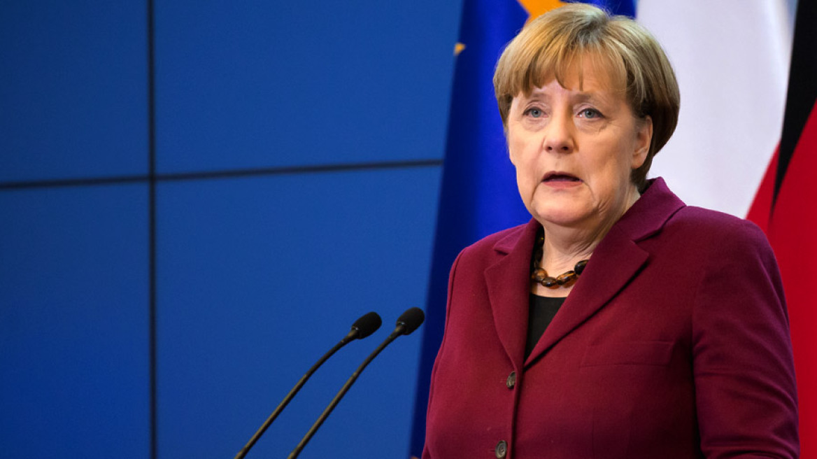 Μήνυμα Μέρκελ προς πάσα κατεύθυνση: Η ευρωζώνη πρέπει να μείνει ενωμένη