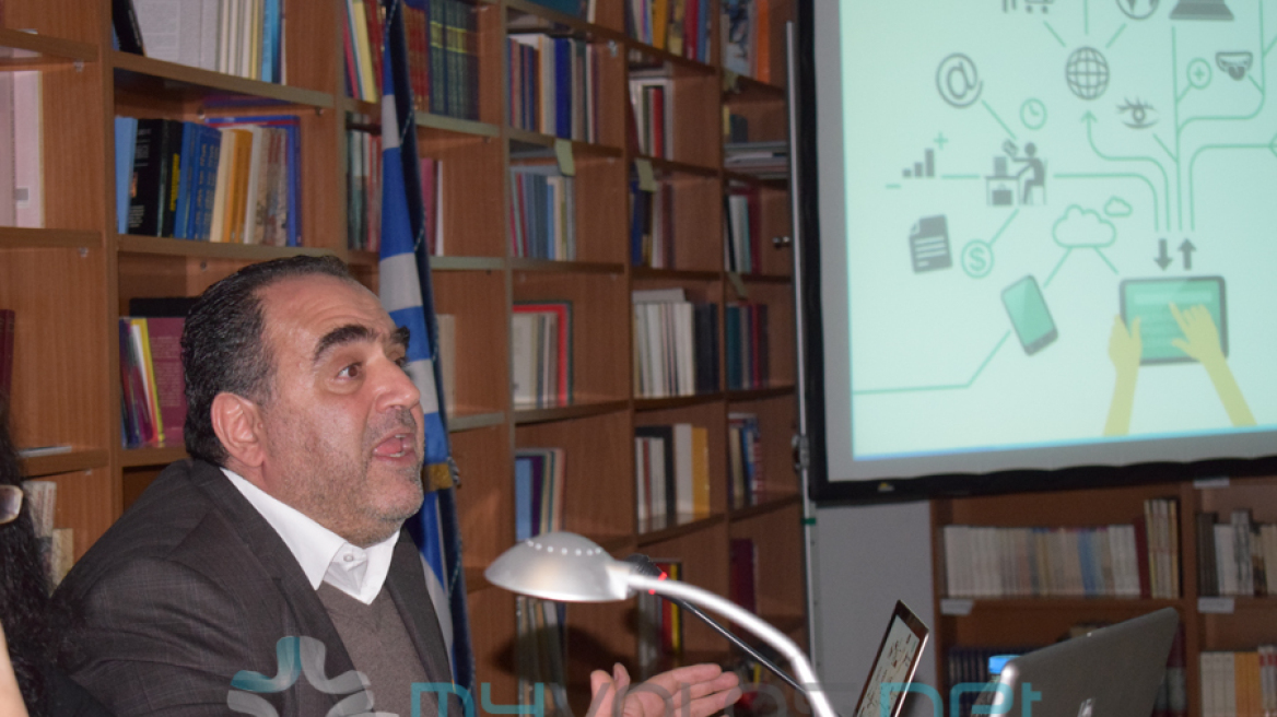 Μανώλης Σφακιανάκης: Το διαδίκτυο μονόδρομος για την πρόοδο