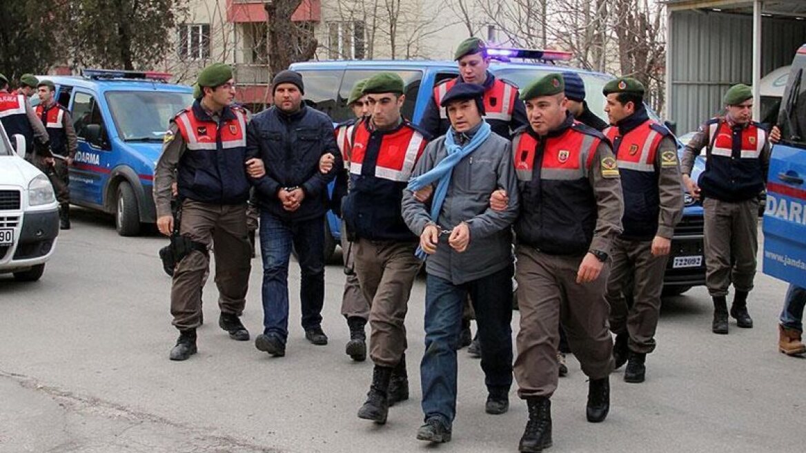 Turkey arrests 2 pro-Gullen suspects on Greek-Turkish borders