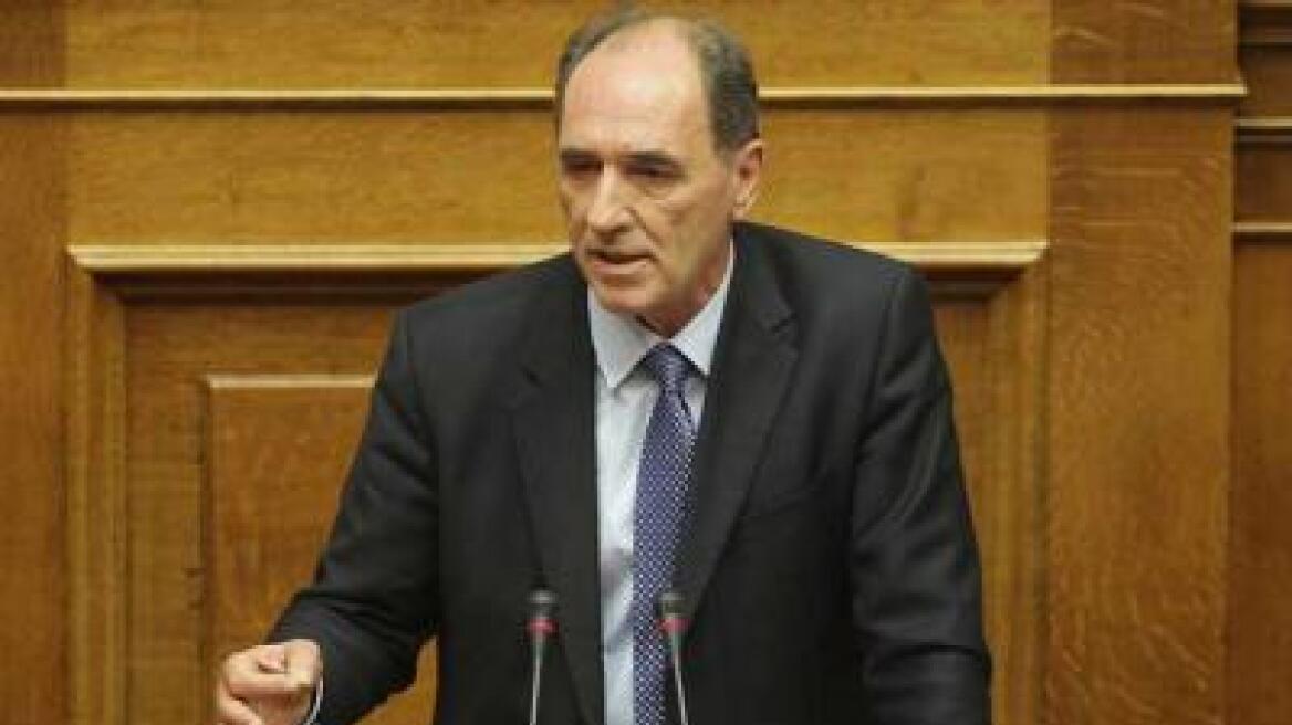 «Μασάζ» Σταθάκη σε βουλευτές του ΣΥΡΙΖΑ για πώληση ΔΕΗ, ιδιωτικοποιήσεις και ενεργειακά