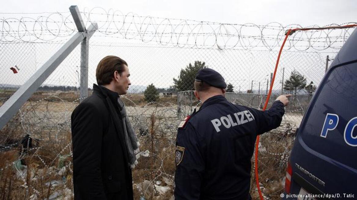 Αυστριακός Υπουργός Εξωτερικών: «Πίσω στην Τουρκία οι πρόσφυγες που ζουν στην Ελλάδα»