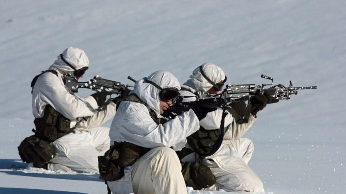 5th Greek Commando unit in action in snow (photos-video)