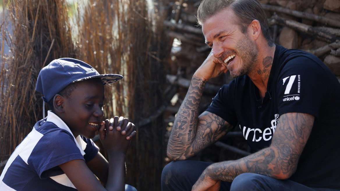 David Beckham: «Μαϊμού» φιλάνθρωπος για να πάρει τον τίτλο του «σερ»;
