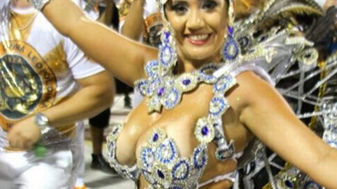 Shocking video shows Brazilian carnival queen shot dead in her car (graphic video)