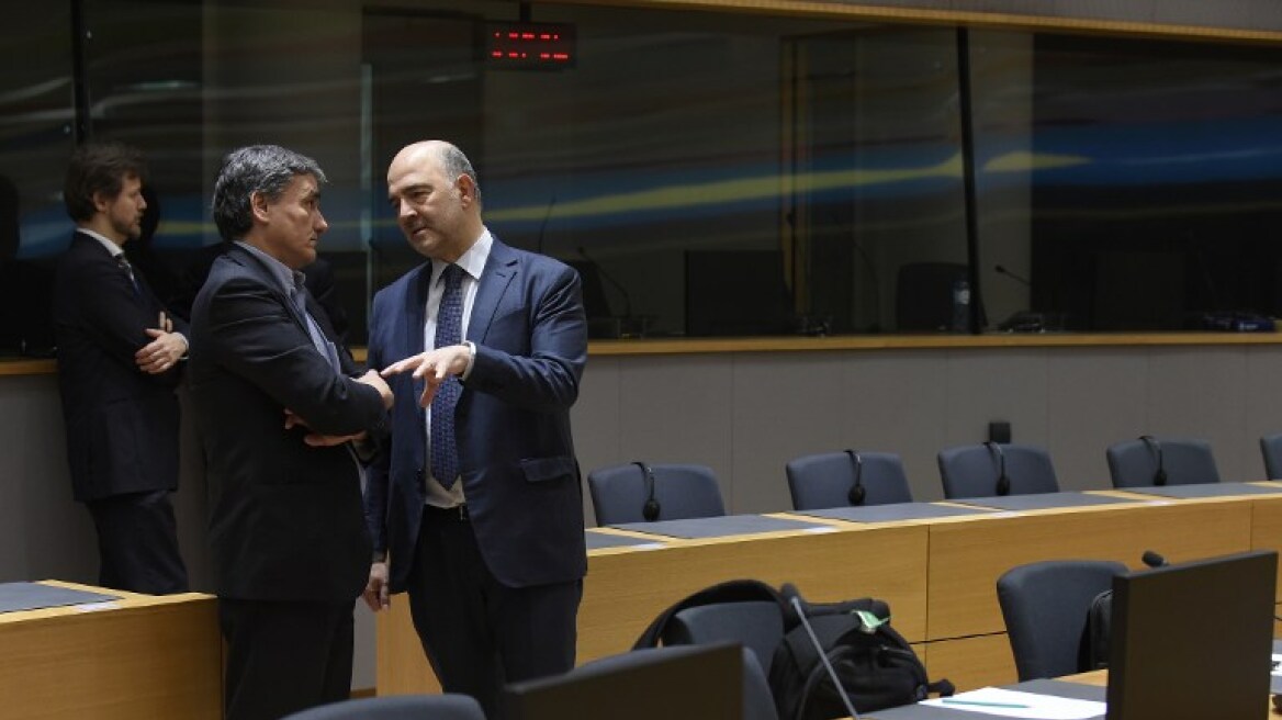Τι σημαίνει η απόφαση του Eurogroup για αφορολόγητο, συντάξεις, μισθούς