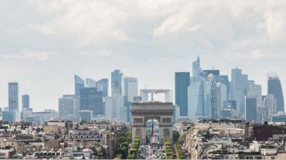 Το Παρίσι κτίζει 7 νέους ουρανοξύστες για την «αξιοποίηση» του Brexit