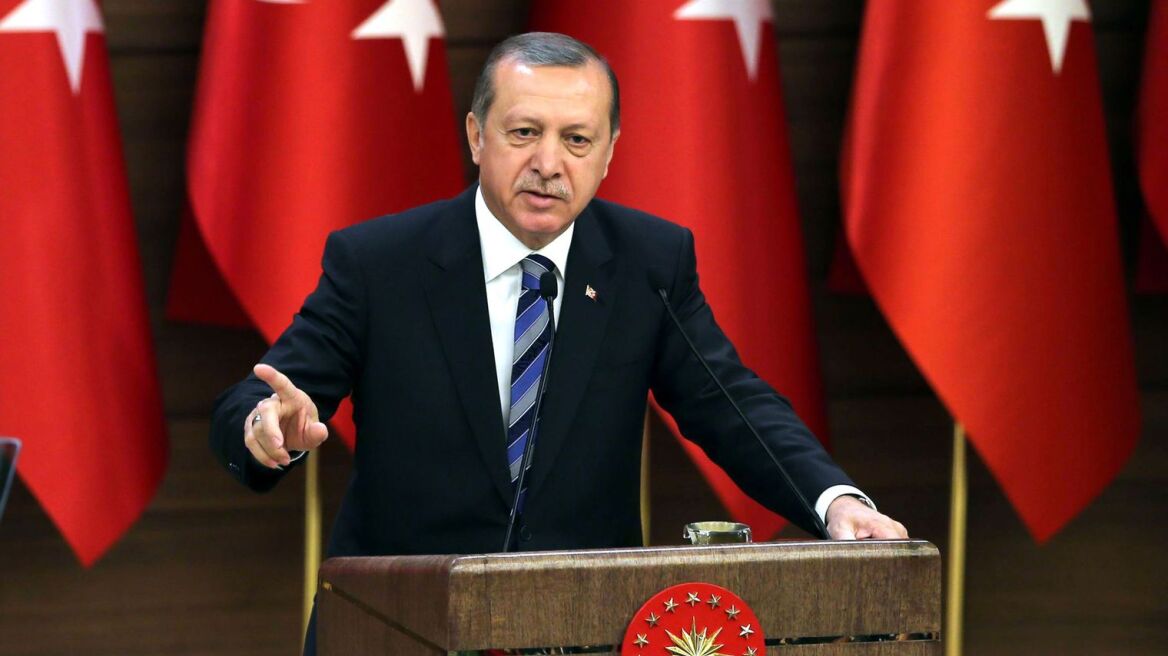 Eρντογάν: Δημοψήφισμα για τη θανατική ποινή