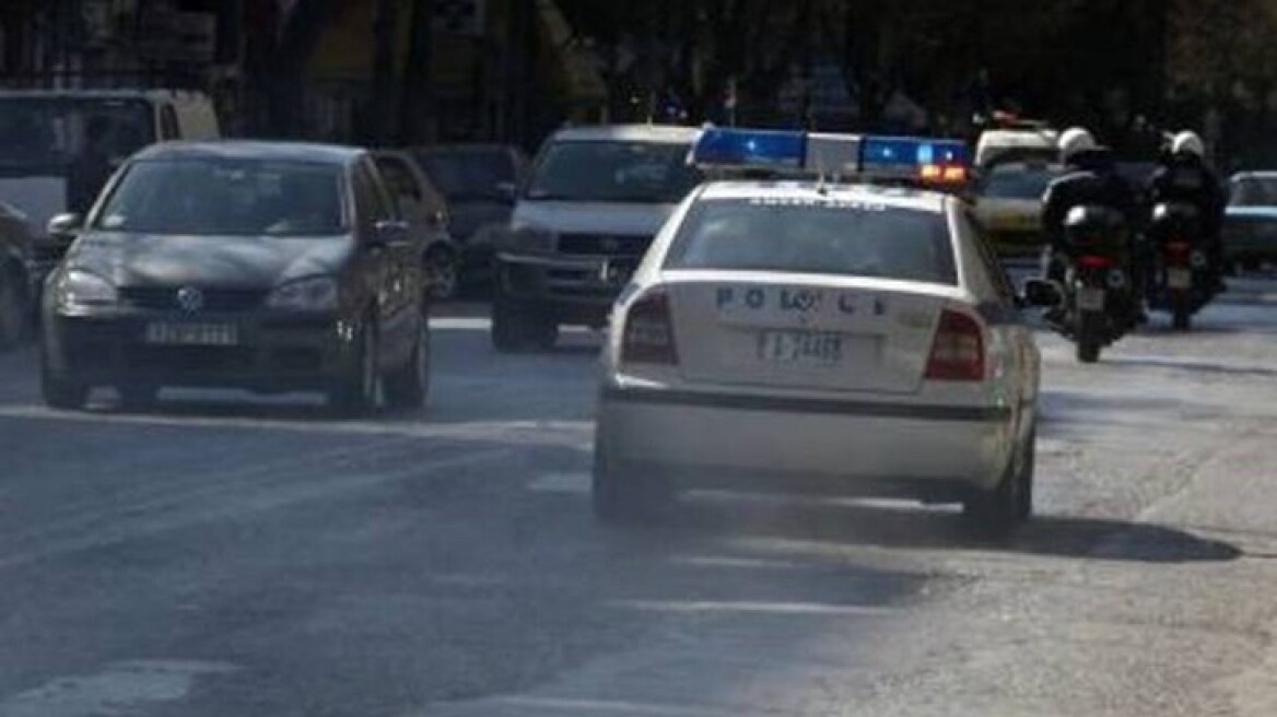 Άγρια καταδίωξη και σύλληψη Ρομά που έκλεψε όχημα οδικής βοήθειας  