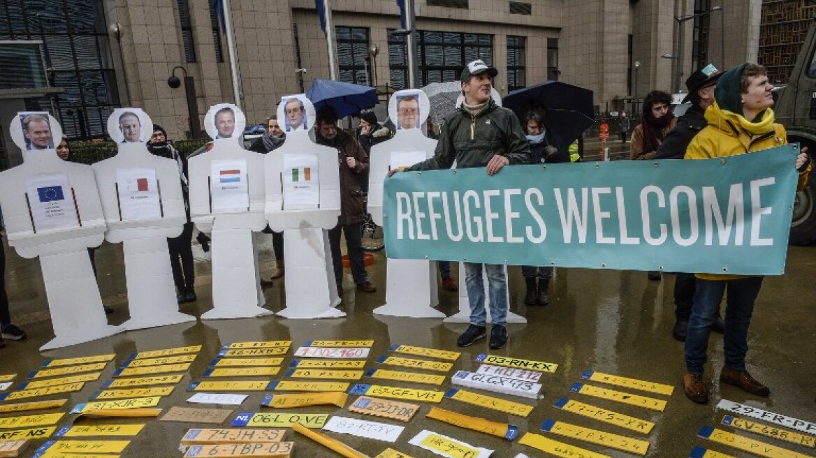 Βρυξέλλες: Διαδήλωση για τον απεγκλωβισμό των μεταναστών από την Ελλάδα