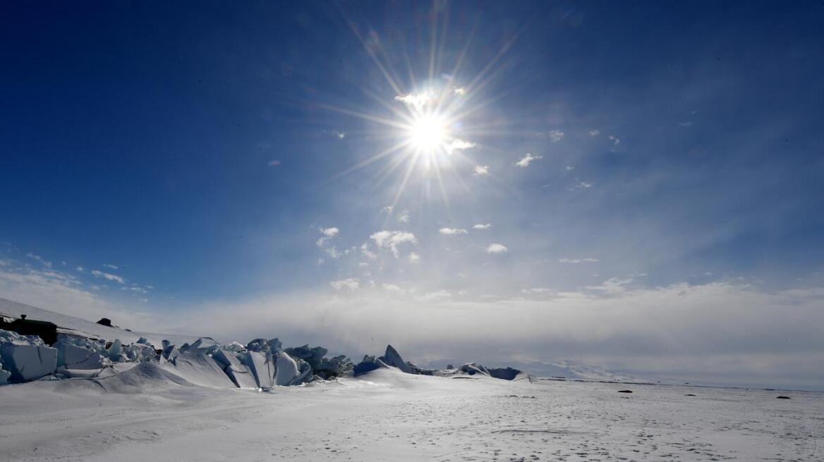 Επιστήμονες: Μη αναστρέψιμη κατάσταση η εξαφάνιση των πάγων στον Αρκτικό Κύκλο