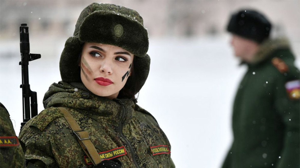 Ο ρωσικός στρατός διοργάνωσε καλλιστεία για τις στρατιωτίνες του!
