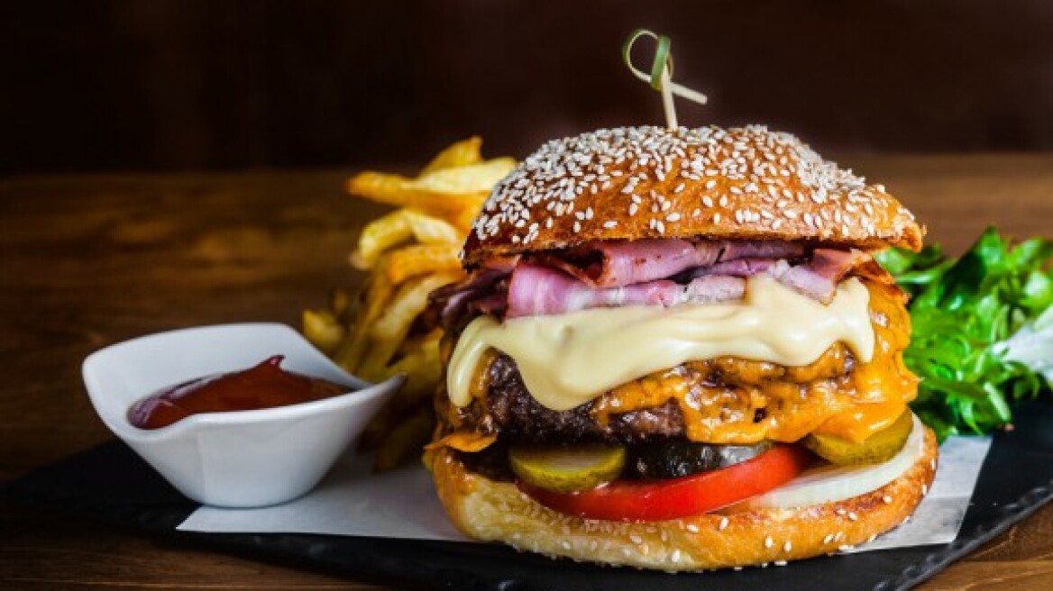 Στο Big Kahuna θα φας burger από φιλέτο…κροκόδειλου!