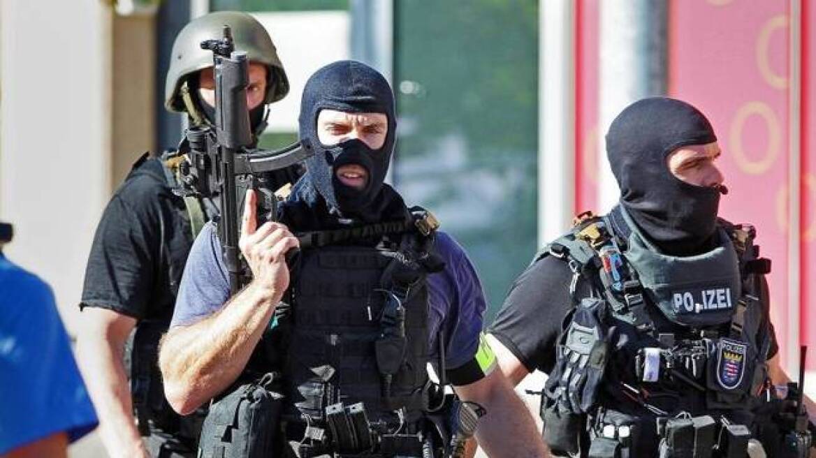 Γερμανία: Μεγάλη κινητοποίηση της αστυνομίας στο Όφενμπουργκ μετά από πληροφορίες για πιθανή επίθεση 