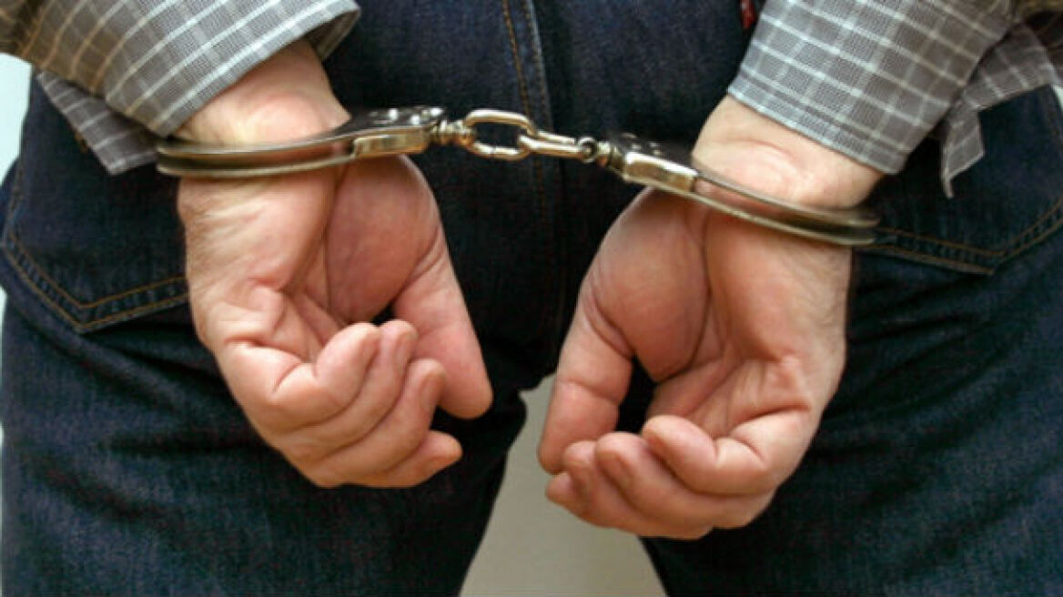 Φοροφυγάς με εννέα καταδίκες συνελήφθη στα Ιωάννινα