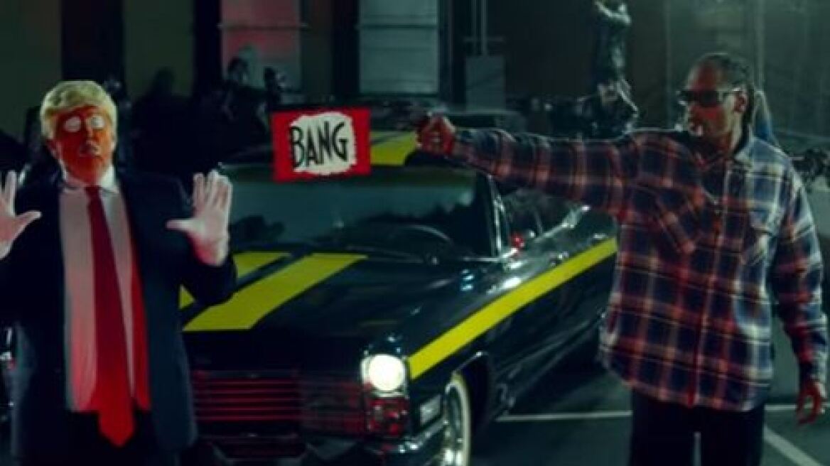 Ο Τραμπ «ανταποδίδει τα πυρά» στον Snoop Dogg για τον «πυροβολισμό» στο βιντεοκλίπ του