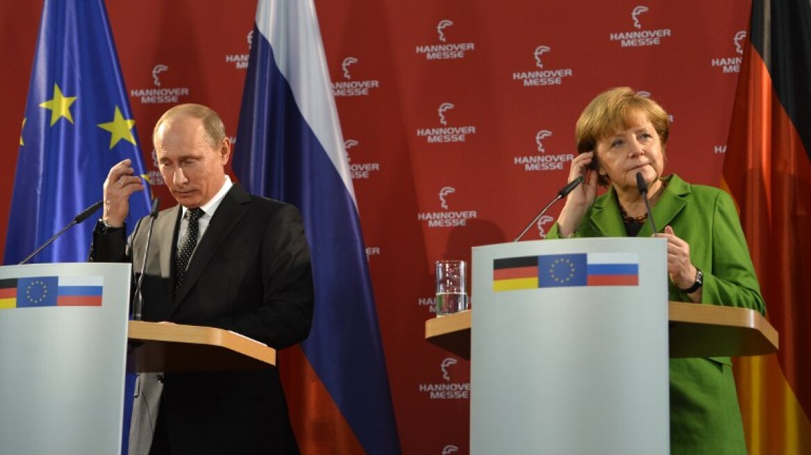 Συνάντηση Μέρκελ-Πούτιν στη Μόσχα