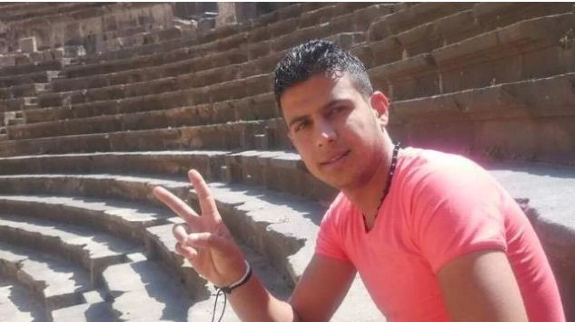 Συγκλονίζει ο νεαρός που «πυροδότησε» τον εμφύλιο στη Συρία: Λυπάμαι που έπρεπε να πεθάνουν τόσοι αθώοι 