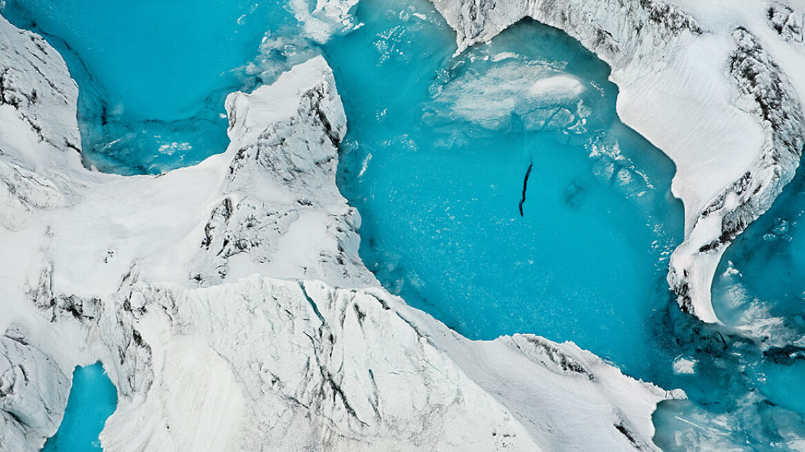 Συγκλονιστικές φωτογραφίες από το λιώσιμο των πάγων στην Αρκτική