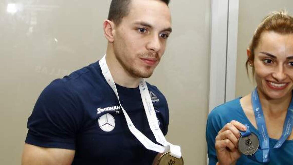 Lefteris Petrounias and Vassiliki Millousi are back with their medals (PHOTOS)