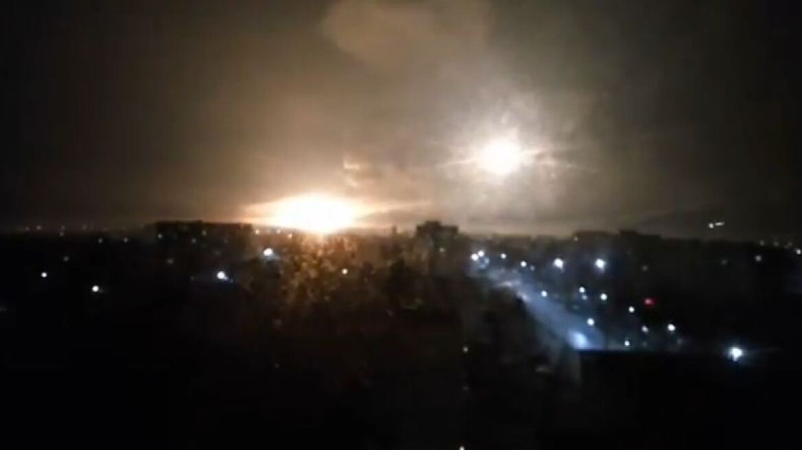 Ουκρανία: Φωτιά σε αποθήκη πυρομαχικών - Εκκενώθηκε ολόκληρη πόλη