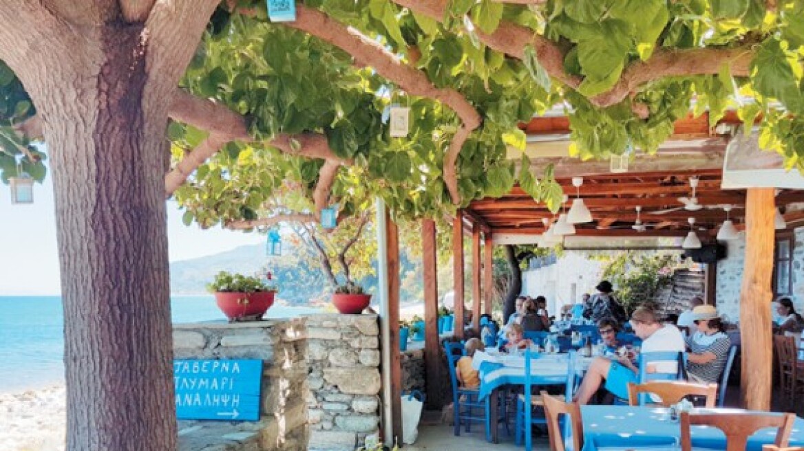 10+1 αγαπημένα εστιατόρια και ταβέρνες εκτός Αθηνών