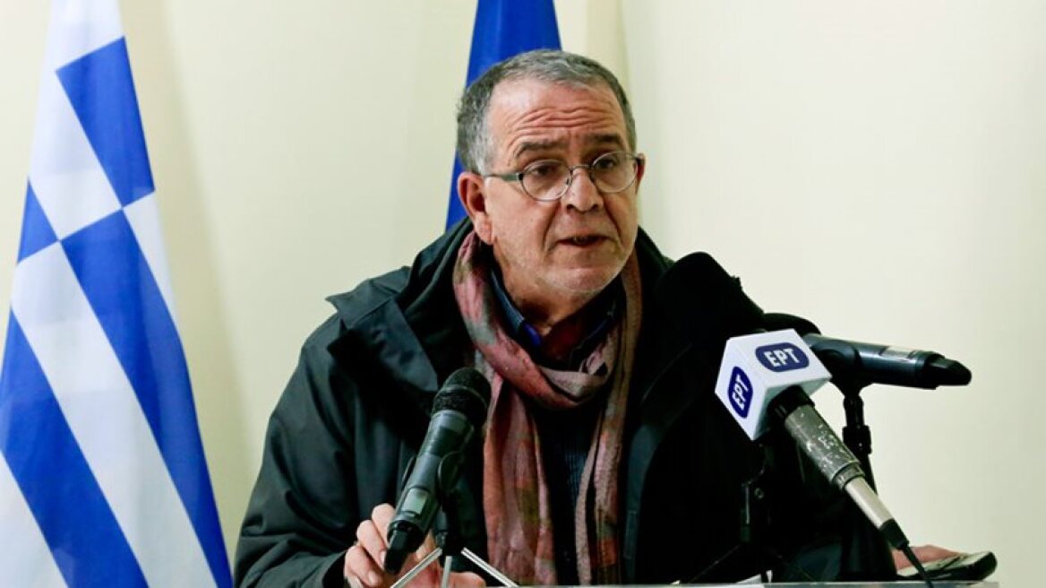 Greek Minister Mouzalas says country can host no more refugees