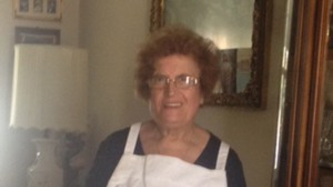 Νέα Υόρκη: 30 γιαγιάδες παρουσιάζουν πιάτα της πατρίδας τους - Ανάμεσά τους και μια Ελληνίδα!