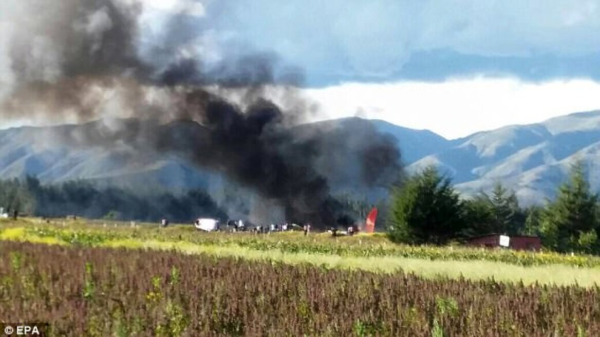 Θαύμα: Αεροπλάνο έπιασε φωτιά στην προσγείωση αλλά και οι 141 επιβάτες δεν έπαθαν το παραμικρό