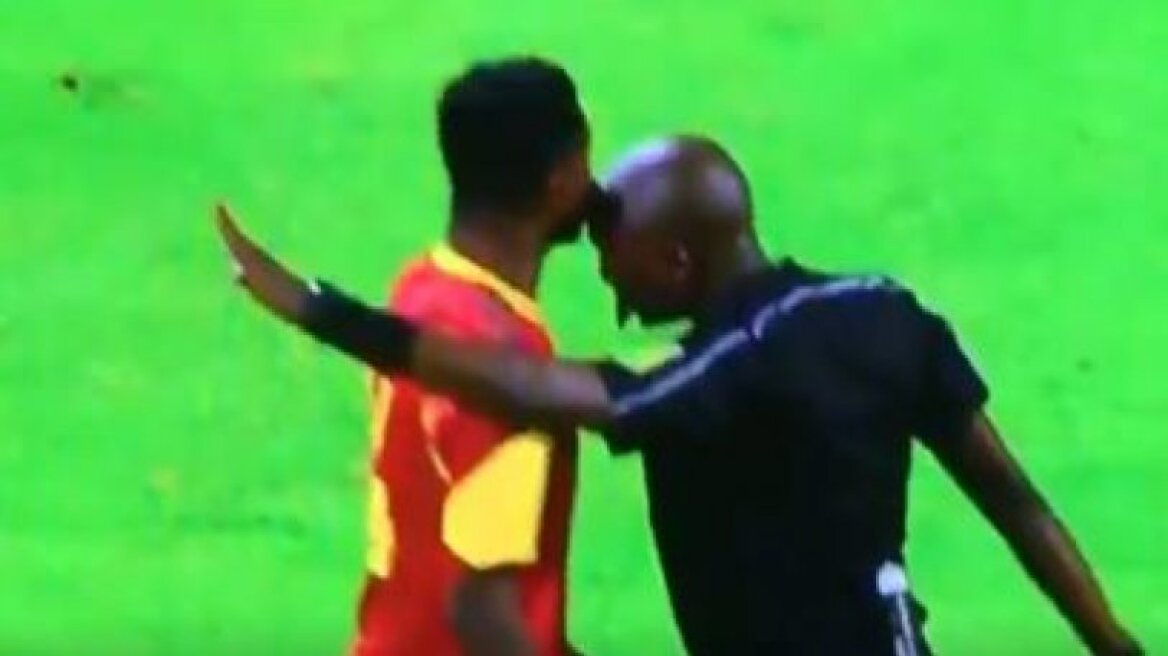 Βίντεο: Διαιτητής έριξε κουτουλιά σε ποδοσφαιριστή! 