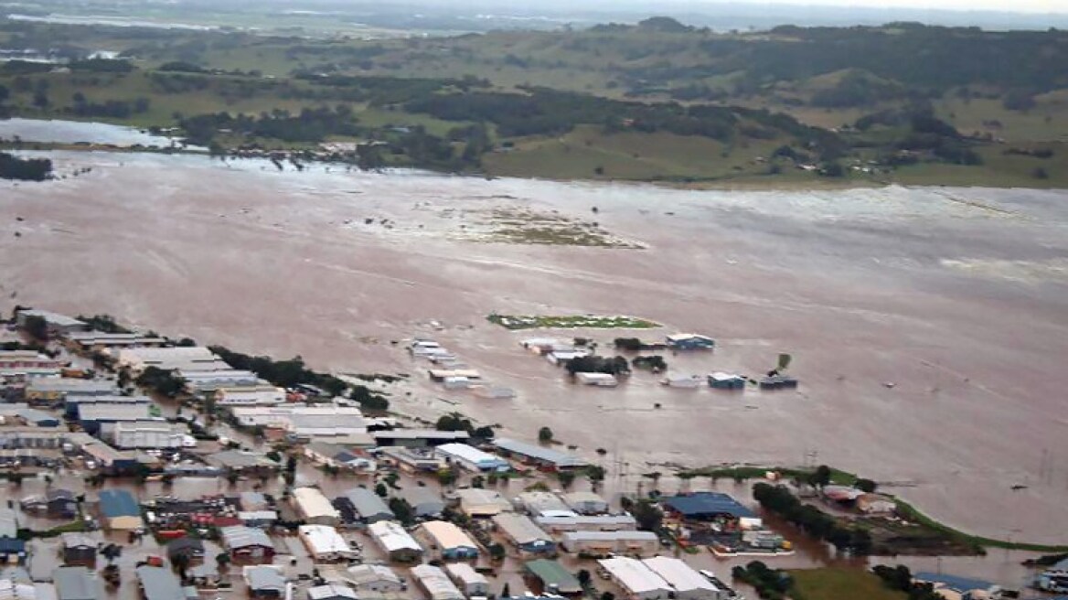 Πλήττεται από πλημμύρες η Αυστραλία: Χιλιάδες άνθρωποι εγκατέλειψαν τα σπίτια τους