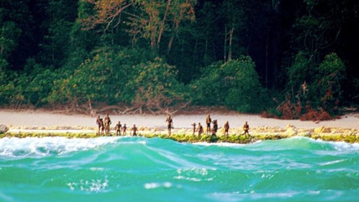 Το πανέμορφο νησί που δεν έχει ποτέ εξερευνηθεί επειδή οι ντόπιοι σκοτώνουν όλους τους επισκέπτες (pics & vid)