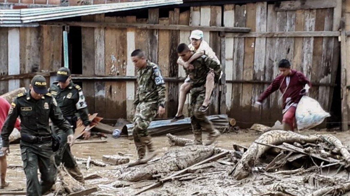 Κολομβία: Στα ερείπια της Μονκόα πασχίζουν να βρουν επιζώντες