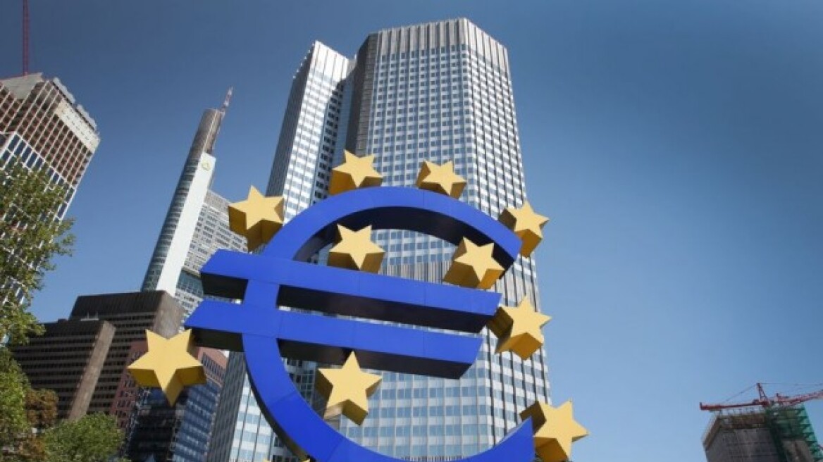 Έρχεται το τέλος του QE; «Πέφτουν» τα πορτογαλικά και ιταλικά ομόλογα καθώς η ΕΚΤ μειώνει τις μηνιαίες αγορές τίτλων