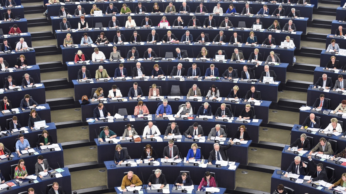 Τέσσερα δισ. ευρώ για το μεταναστευτικό ενέκρινε το Ευρωκοινοβούλιο