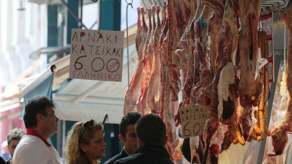 «Σαφάρι» των ελεγκτών στην αγορά του Πειραιά ενόψει Πάσχα
