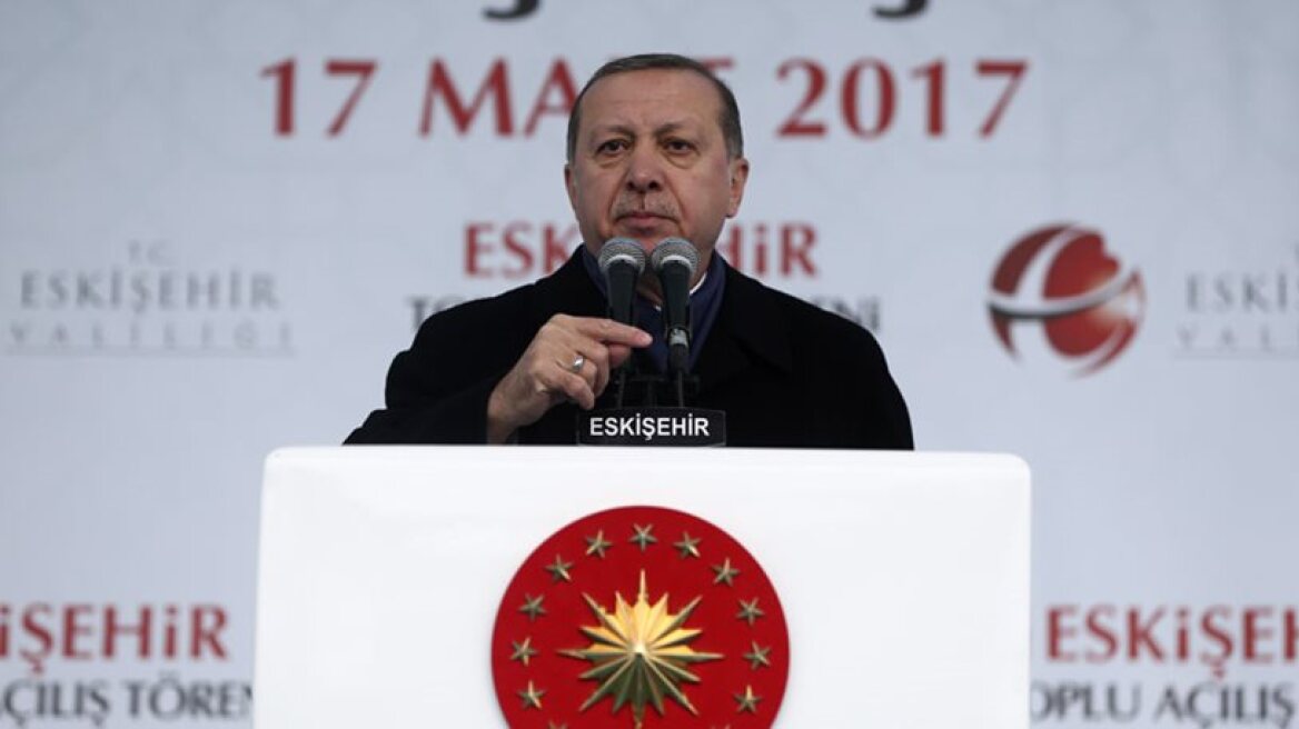 Τουρκία: Στο στόχαστρο η ιστορική «Τζουμχουριέτ» με κατηγορίες για «ασύμμετρο πόλεμο» εναντίον του Ερντογάν 