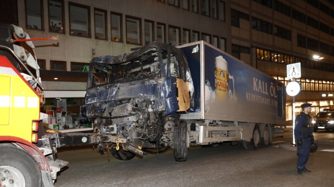 Στοκχόλμη: Είχε και βόμβα στο φορτηγό ο τζιχαντιστής Ουζμπέκος